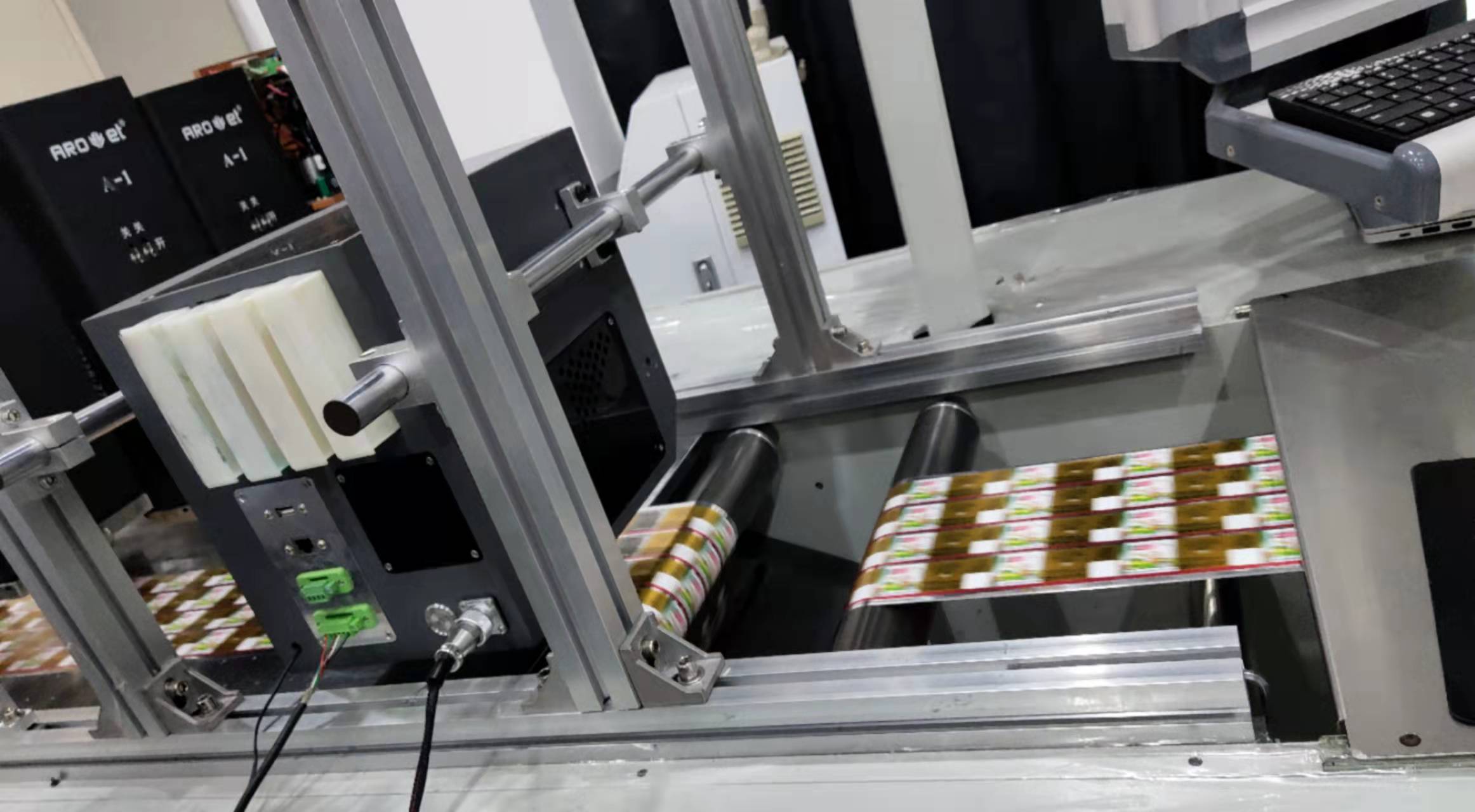 喷码知识：喷码机是干什么的？？？